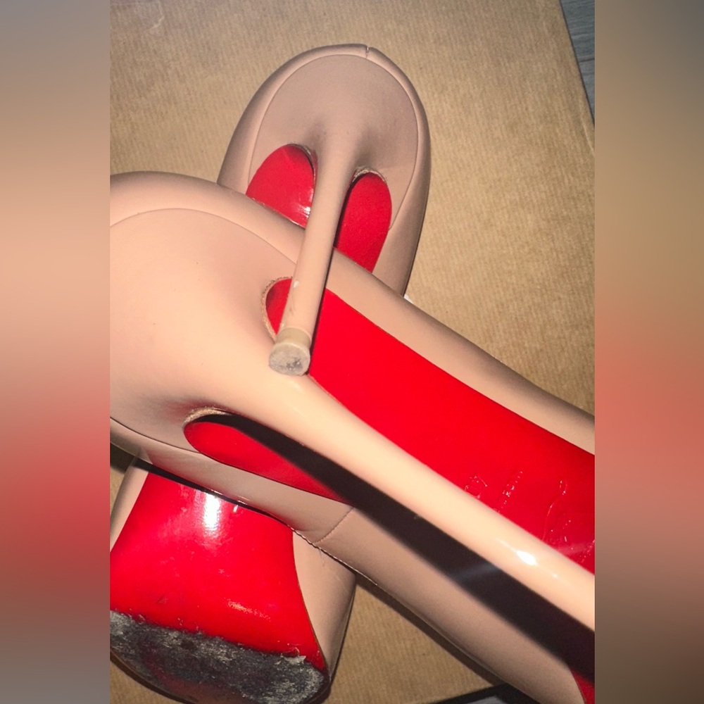 Christian Louboutin Very Privé  size 40 - Picture 12 of 14